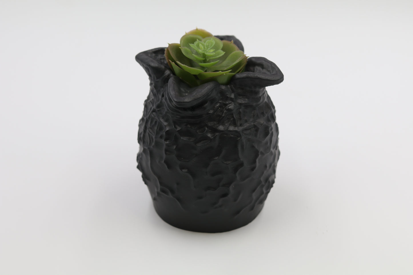 Alien Xenomorph Egg Desk Planter